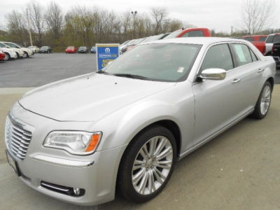 2012 Chrysler 300  Limited