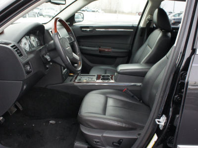 2009 Chrysler 300  Limited