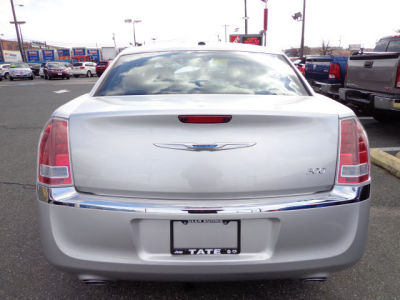 2012 Chrysler 300  Limited