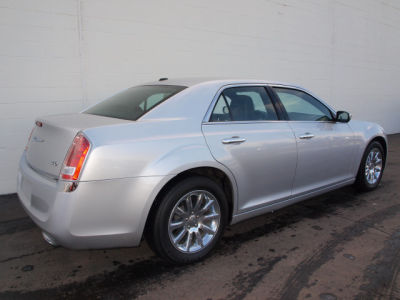 2012 Chrysler 300  Limited