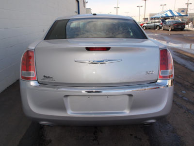 2012 Chrysler 300  Limited