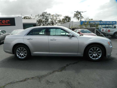 2012 Chrysler 300  Limited