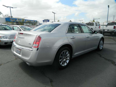 2012 Chrysler 300  Limited