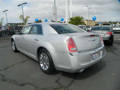 2012 Chrysler 300  Limited