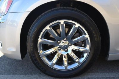 2012 Chrysler 300  Limited