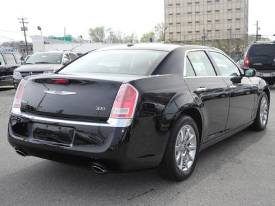 2012 Chrysler 300  Limited