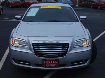 2012 Chrysler 300  Limited