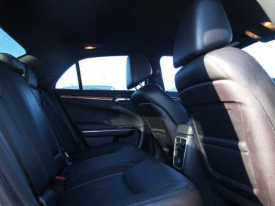 2012 Chrysler 300  Limited