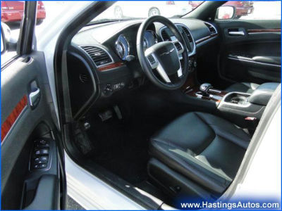 2012 Chrysler 300  Limited