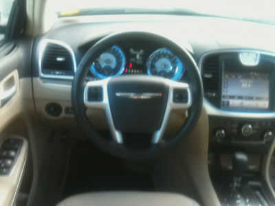 2011 Chrysler 300  Limited
