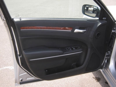 2012 Chrysler 300  Limited