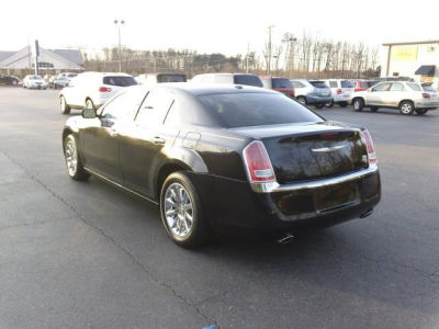 2011 Chrysler 300  Limited