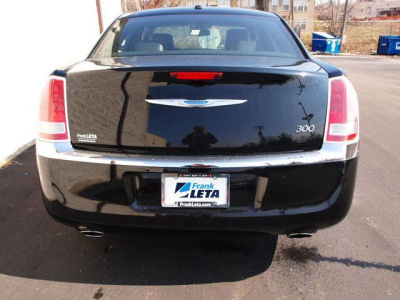 2012 Chrysler 300  Limited