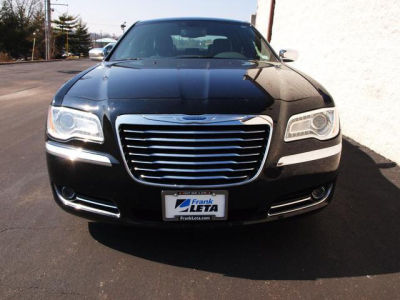 2012 Chrysler 300  Limited