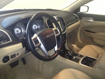 2012 Chrysler 300  Limited