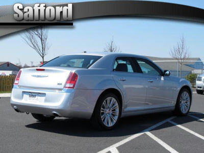 2012 Chrysler 300  Limited