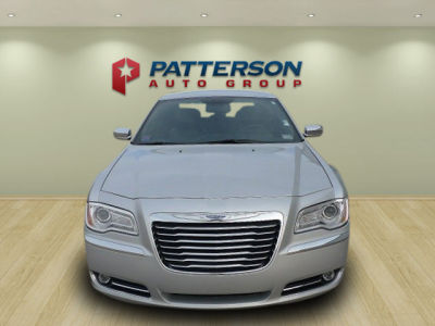 2012 Chrysler 300  Limited