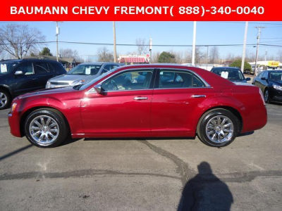 2012 Chrysler 300  Limited