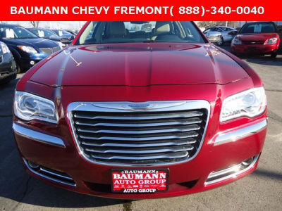 2012 Chrysler 300  Limited