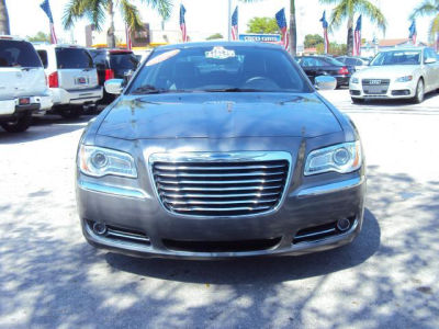 2012 Chrysler 300  Limited