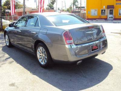 2012 Chrysler 300  Limited