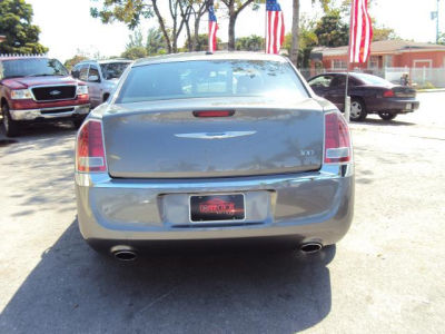 2012 Chrysler 300  Limited