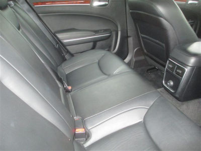 2012 Chrysler 300  Limited