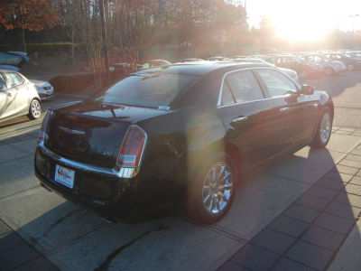 2012 Chrysler 300  Limited