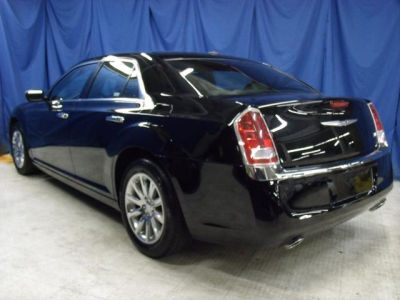 2012 Chrysler 300  Limited
