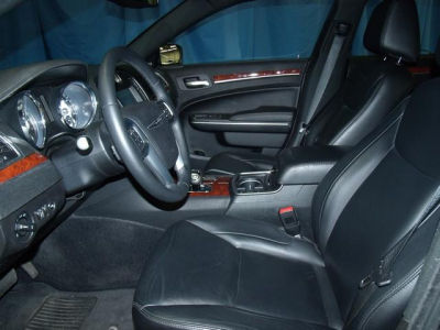 2012 Chrysler 300  Limited