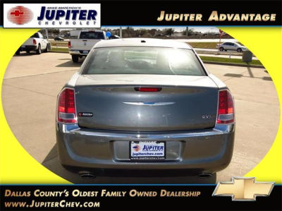 2012 Chrysler 300  Limited