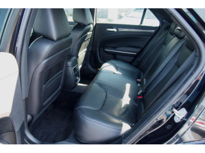 2011 Chrysler 300  Limited