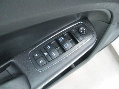 2011 Chrysler 300  Limited