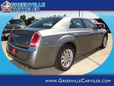 2011 Chrysler 300  Limited