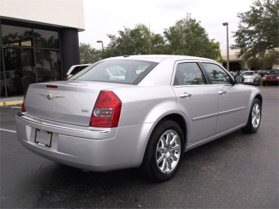 2010 Chrysler 300  Limited