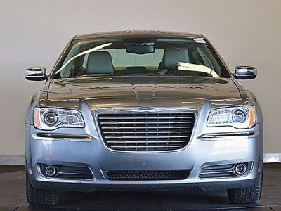 2012 Chrysler 300  Limited