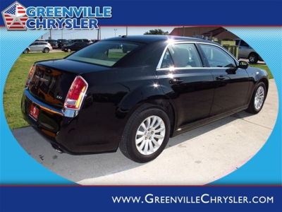 2012 Chrysler 300  Base