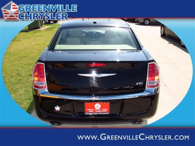 2012 Chrysler 300  Base