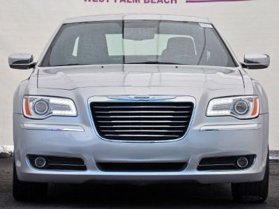 2012 Chrysler 300  Limited