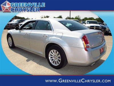 2012 Chrysler 300  Base