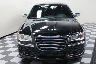 2012 Chrysler 300  Limited
