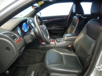 2012 Chrysler 300  Limited