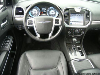 2011 Chrysler 300  Limited