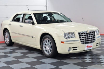 2008 Chrysler 300  C Hemi