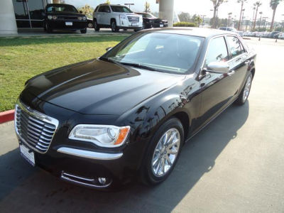 2012 Chrysler 300  Limited