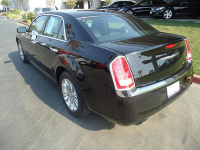 2012 Chrysler 300  Limited