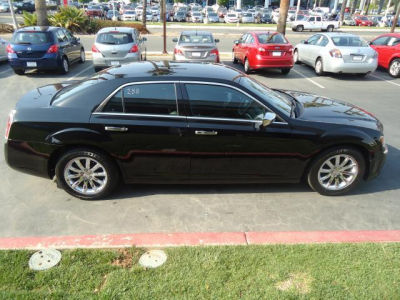 2012 Chrysler 300  Limited