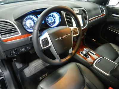 2012 Chrysler 300  Limited