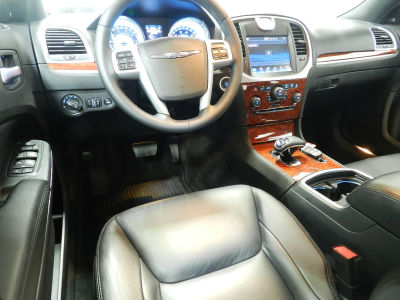 2012 Chrysler 300  Limited