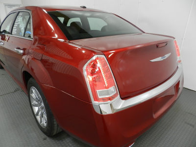 2012 Chrysler 300  Limited